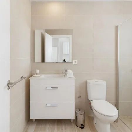 Moderno Urbano En Barrio Histórico 2ºd Apartamento